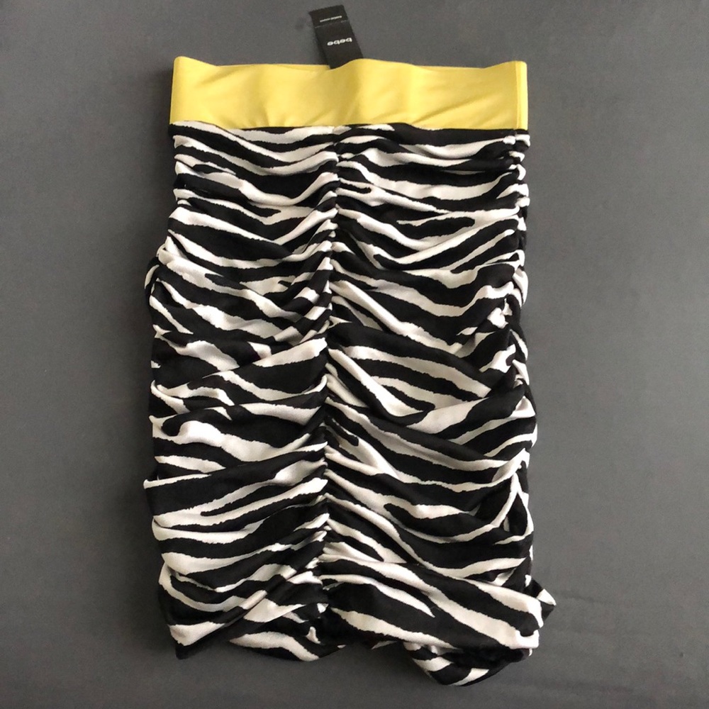 Bebe skirt